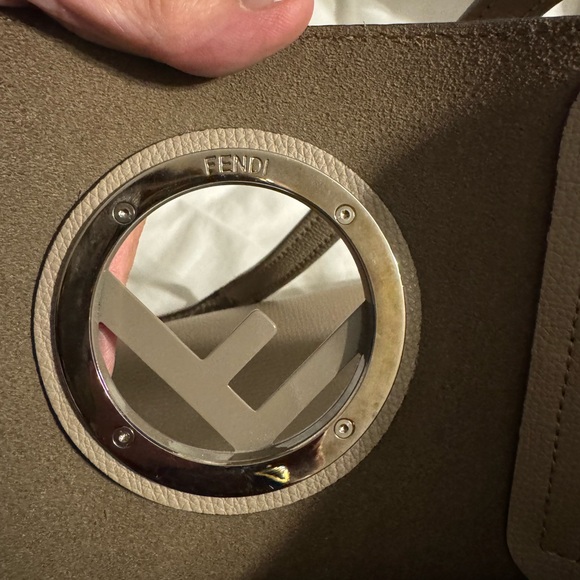 Pre Loved Fendi tote Shopper bag with attached zipper pouch ! authentication - Picture 5 of 16